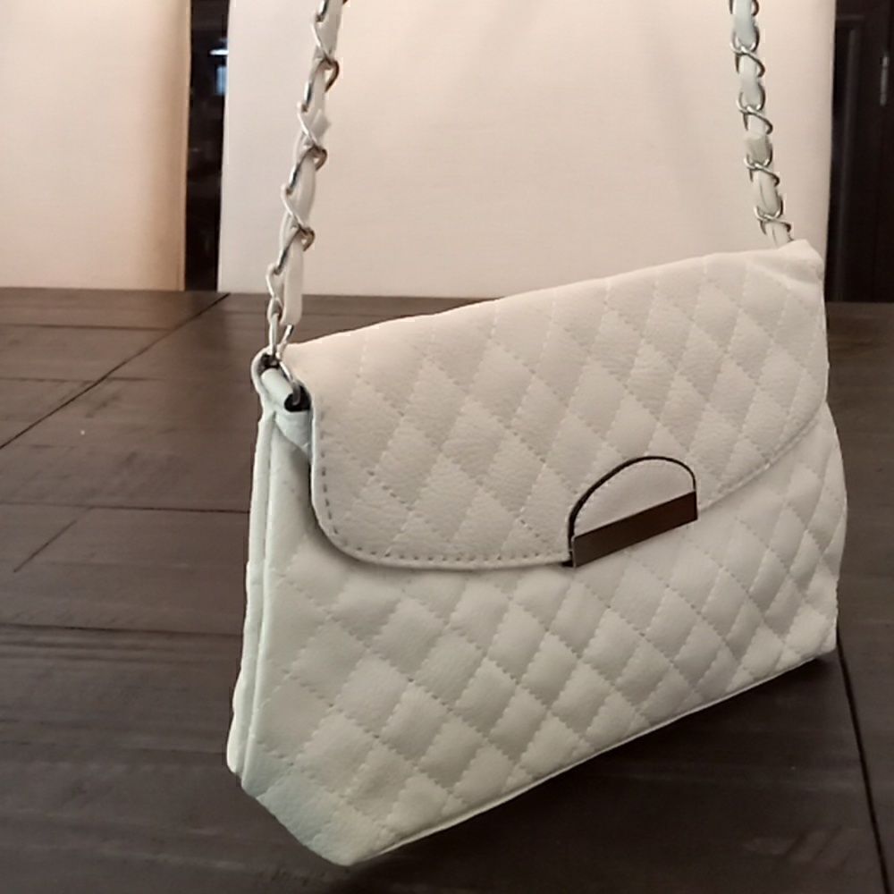 Purse kaki shoulder bag never worn new wnt